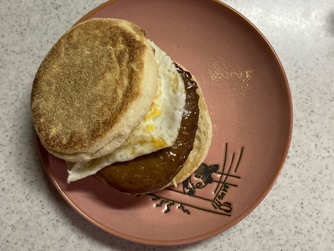 超かんたん！イングリッシュマフィンでハンバーガー